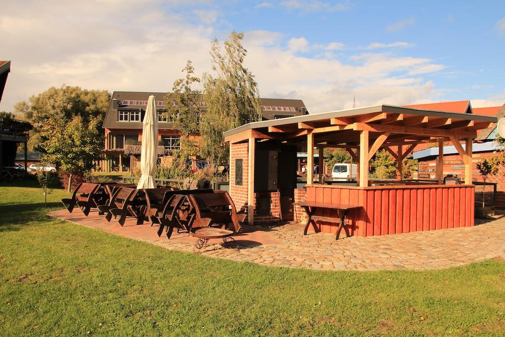 An Der Metow-Ferienpark Hotel Plau am See Esterno foto
